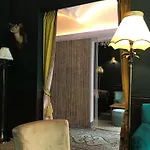 Hotel La Mondaine 3*