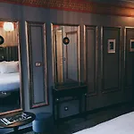 La Mondaine Hotel Paris