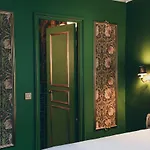 Hotel La Mondaine 3*